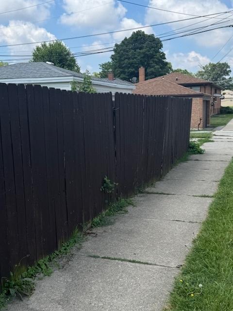 9100 S Sawyer Ave, Evergreen Park, IL 60805 - photo 21