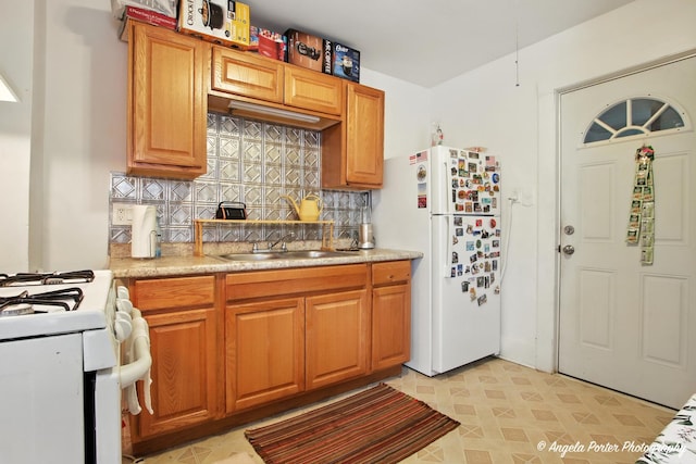 419 N Ash St N, Waukegan, IL 60085 - photo 15
