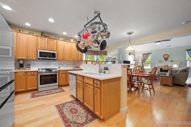1000 Broadmoor Dr, Elgin, IL 60124 - photo 6
