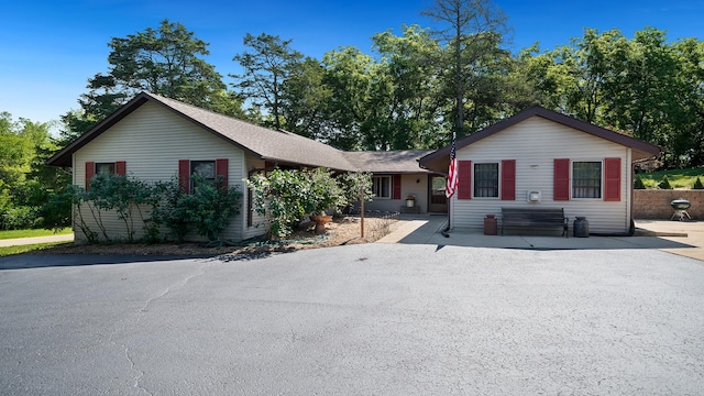 1101 E Spring Crk, Oregon, IL 61061 - photo 2