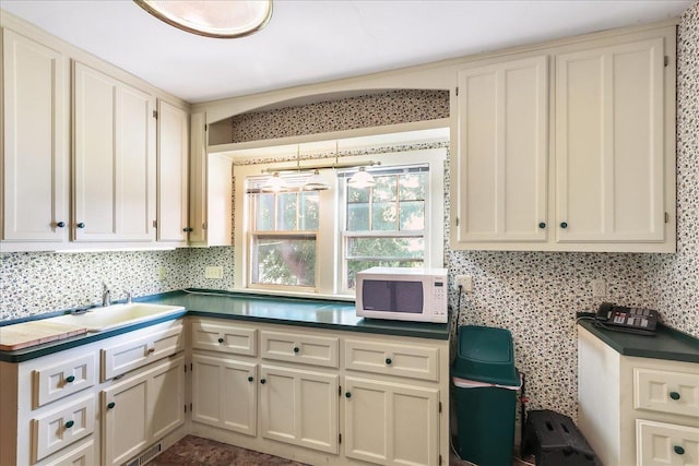 124 Harrison St, Barrington, IL 60010 - photo 19