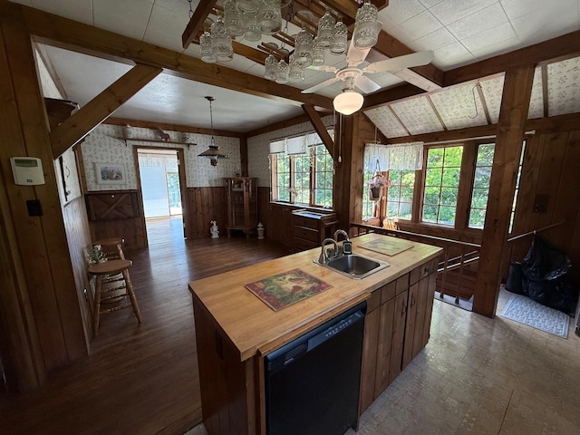 1318 Sheridan Rd, Winthrop Harbor, IL 60096 - photo 4