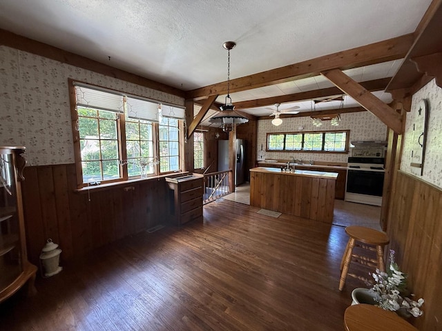 1318 Sheridan Rd, Winthrop Harbor, IL 60096 - photo 6