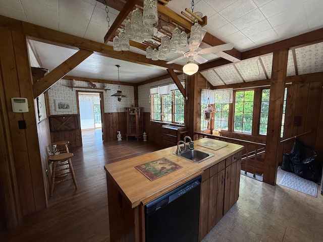 1318 Sheridan Rd, Winthrop Harbor, IL 60096 - photo 8