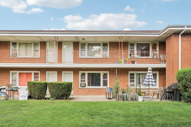 1107 E Algonquin Rd Unit 4, Arlington Heights, IL 60005 - photo 1