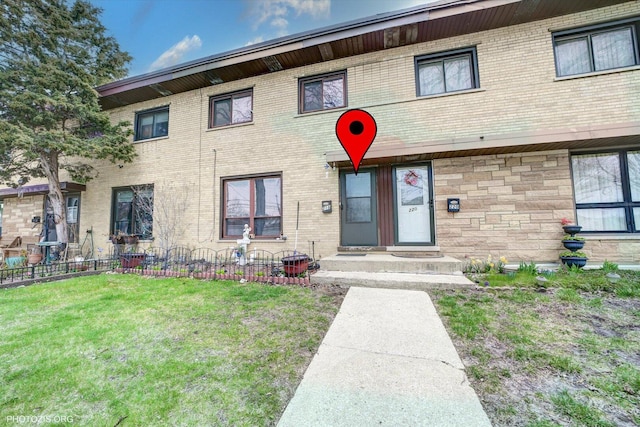 218 E Highland Ave, Mount Prospect, IL 60056 - photo 2