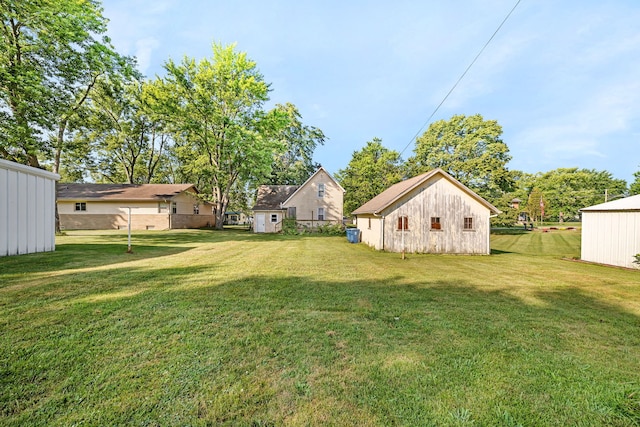 309 E Elk St, Odell, IL 60460 - photo 23