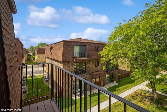 9805 Bianco Ter Unit F, Des Plaines, IL 60016 - photo 2