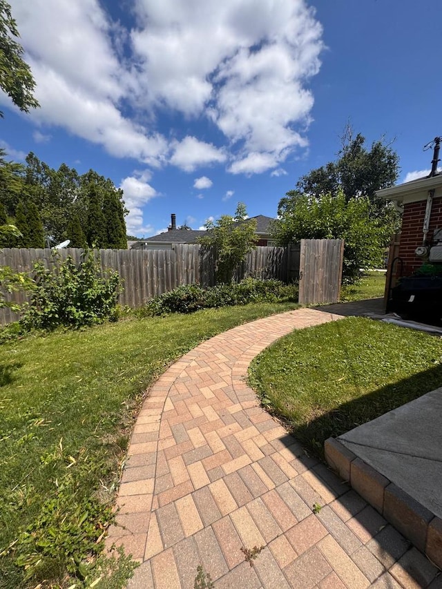 1124 Castle Dr, Glenview, IL 60025 - photo 24