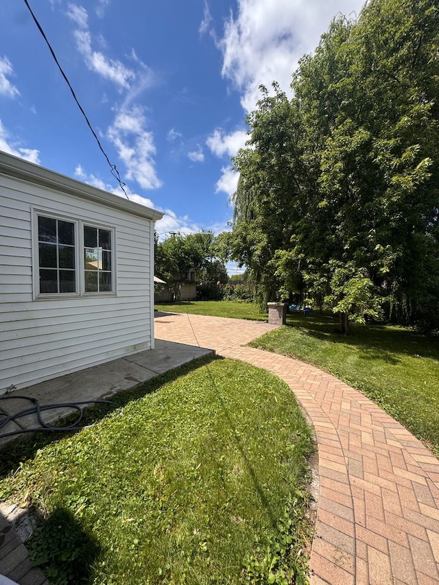 1124 Castle Dr, Glenview, IL 60025 - photo 28