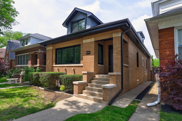 6300 W Hyacinth St, Chicago, IL 60646 - photo 2