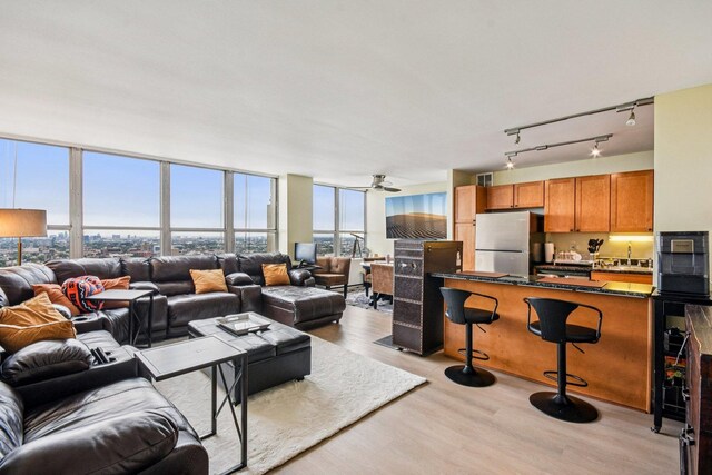 655 W Irving Park Rd Unit 3903, Chicago, IL 60613 - photo 5