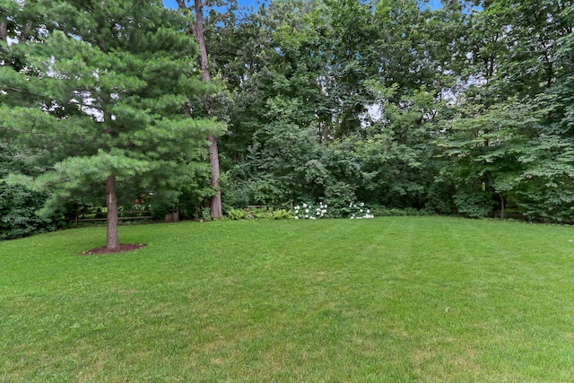7624 Bittersweet Dr, Gurnee, IL 60031 - photo 3