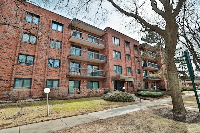 9201 Drake Ave Unit 101S, Evanston, IL 60203 - photo 1