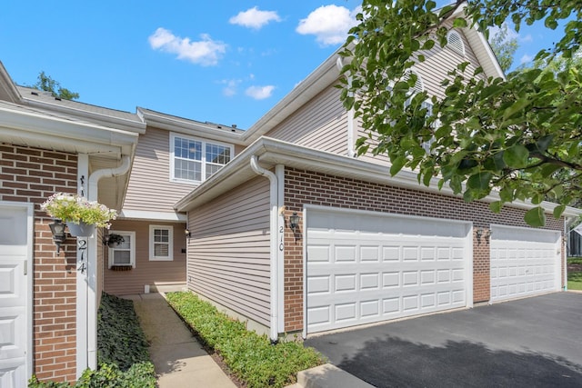 210 Grandview Ct, Algonquin, IL 60102 - photo 2