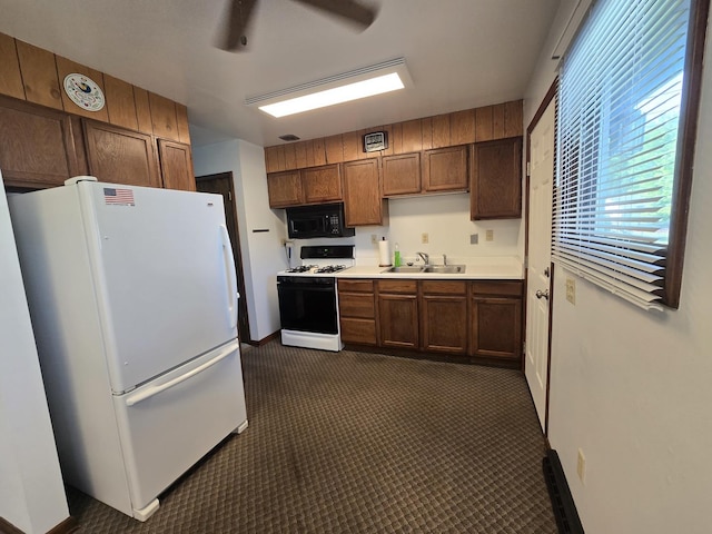 928 Shields Ave, Winthrop Harbor, IL 60096 - photo 12
