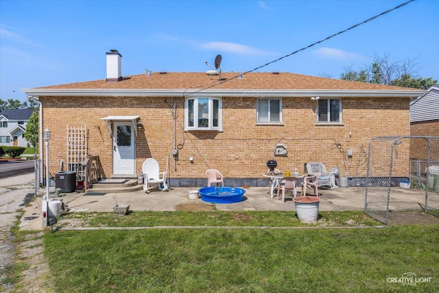 523 S Clarendon Ave, Addison, IL 60101 - photo 15