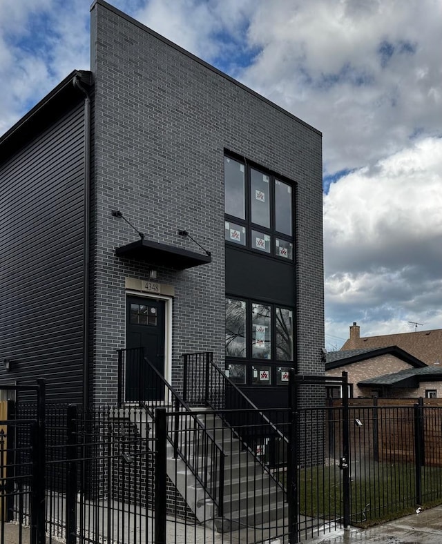 4348 W Thomas St, Chicago, IL 60651 - photo 2