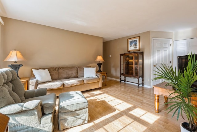 305 Buckingham Cir Unit A, Elgin, IL 60120 - photo 3