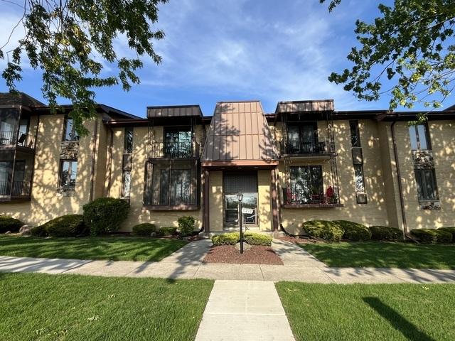 11277 S Roberts Rd S Unit G, Palos Hills, IL 60465 - photo 1