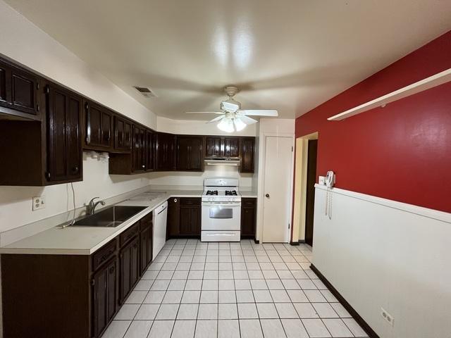 11277 S Roberts Rd S Unit G, Palos Hills, IL 60465 - photo 5