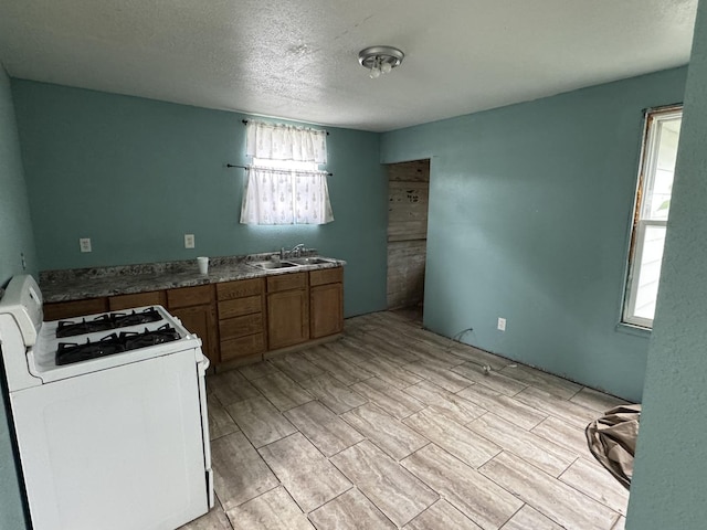 219 E Patton St, Paxton, IL 60957 - photo 5