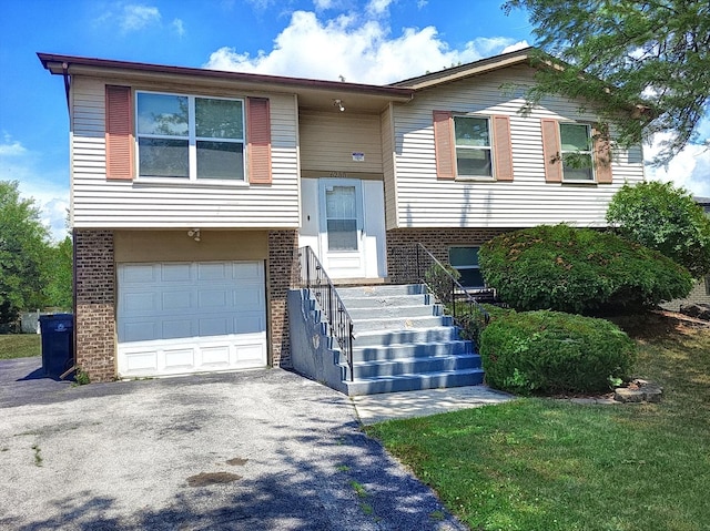 6230 Streamwood Ln, Matteson, IL 60443 - photo 1