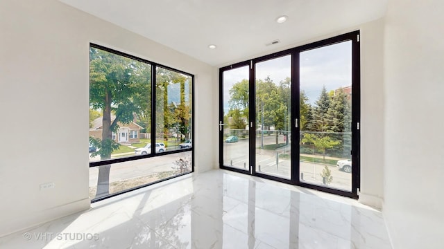 6336 Hennings Ct, Morton Grove, IL 60053 - photo 13