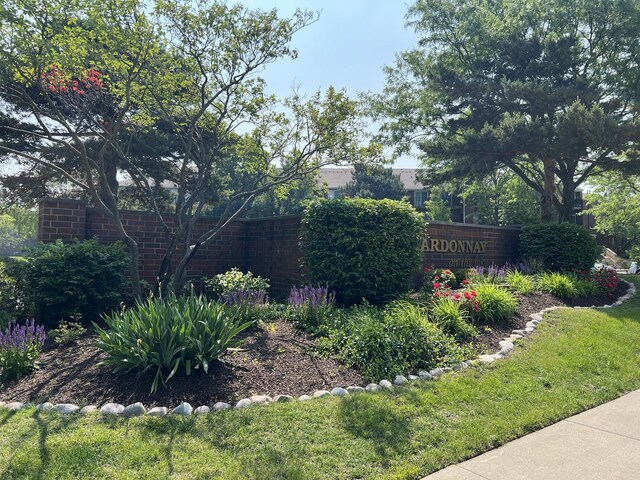 805 Leicester Rd Unit 320, Elk Grove Village, IL 60007 - photo 30