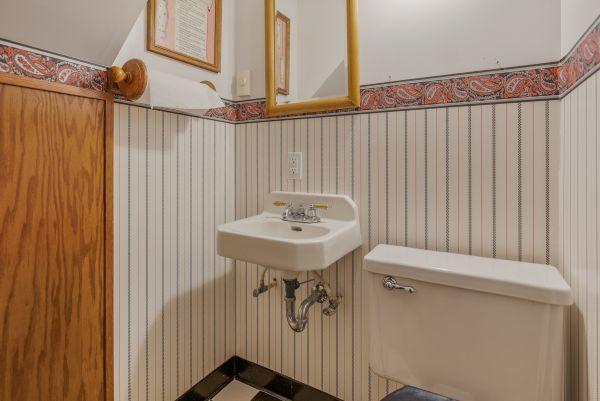 190 Grove Ave, Hampshire, IL 60140 - photo 28