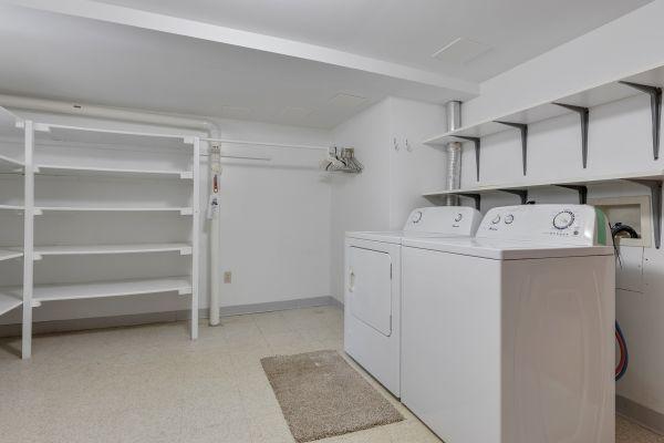 190 Grove Ave, Hampshire, IL 60140 - photo 29