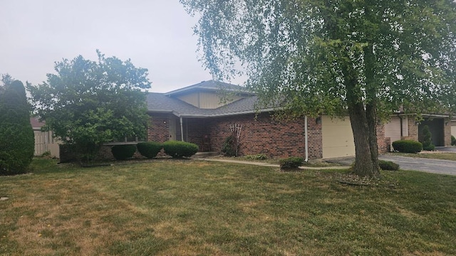 20141 Redwood Ave, Lynwood, IL 60411 - photo 1