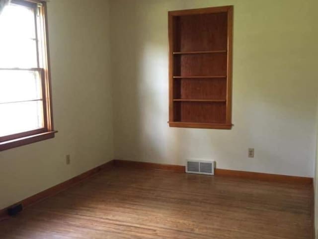 932 25th St, Lasalle, IL 61301 - photo 18
