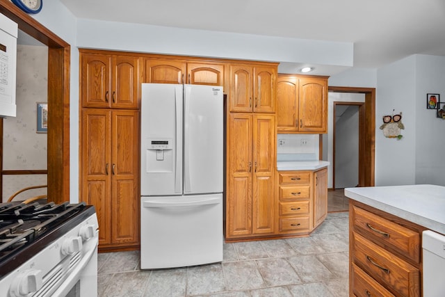 805 Redwood Ln, Bartlett, IL 60103 - photo 5