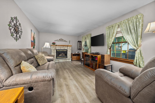 805 Redwood Ln, Bartlett, IL 60103 - photo 7
