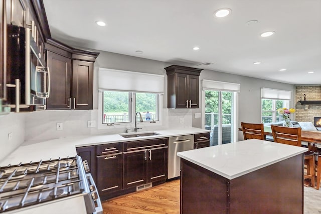 840 Kylemore Dr, Des Plaines, IL 60016 - photo 23
