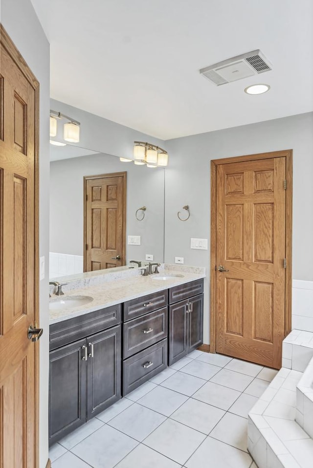 840 Kylemore Dr, Des Plaines, IL 60016 - photo 33