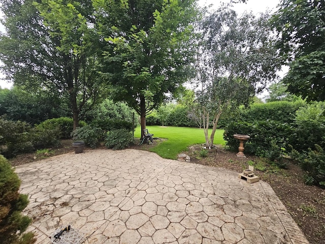 10 Montclair Dr, Cary, IL 60013 - photo 4