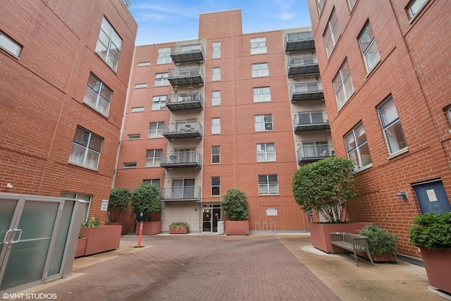 1210 Chicago Ave Unit 202, Evanston, IL 60202 - photo 2