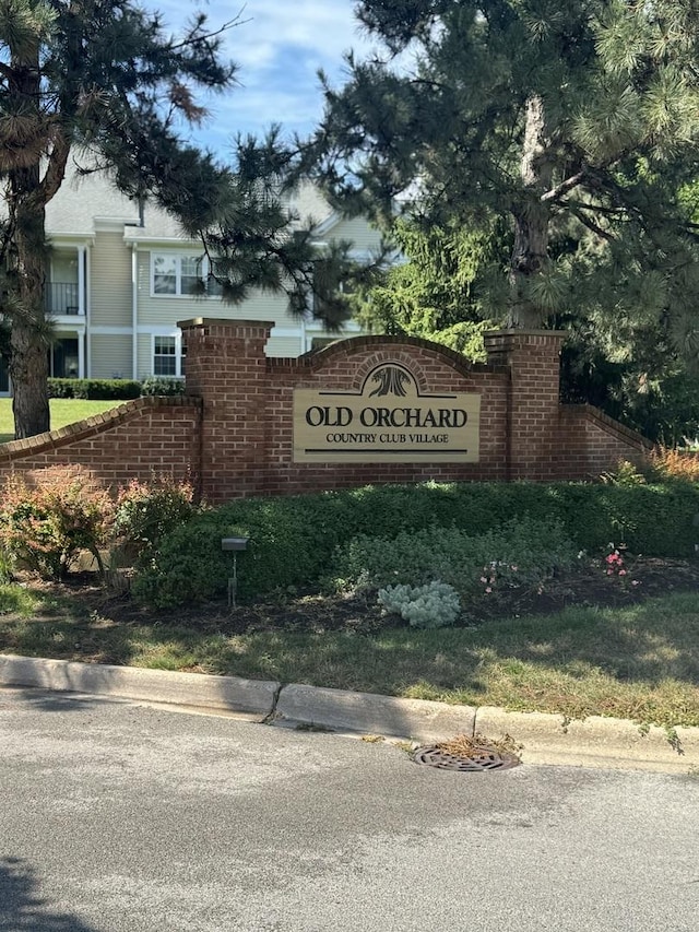 1404 Plum Ct Unit A, Mount Prospect, IL 60056 - photo 2