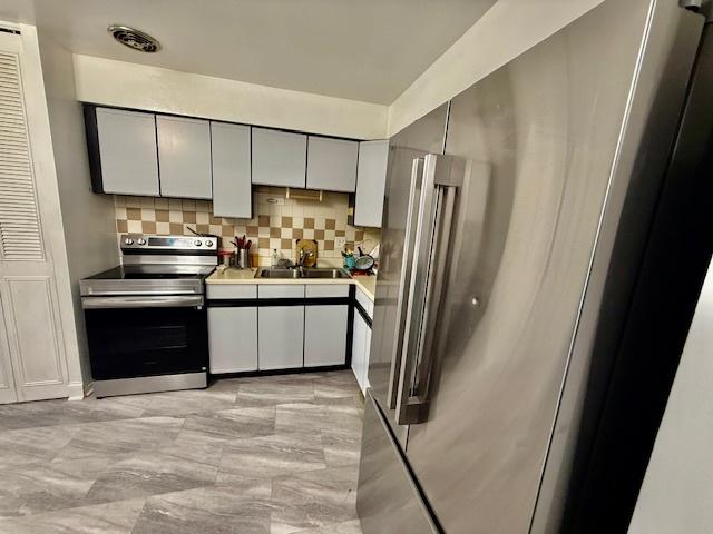 2443 E Brandenberry Ct Unit 2A, Arlington Heights, IL 60004 - photo 9
