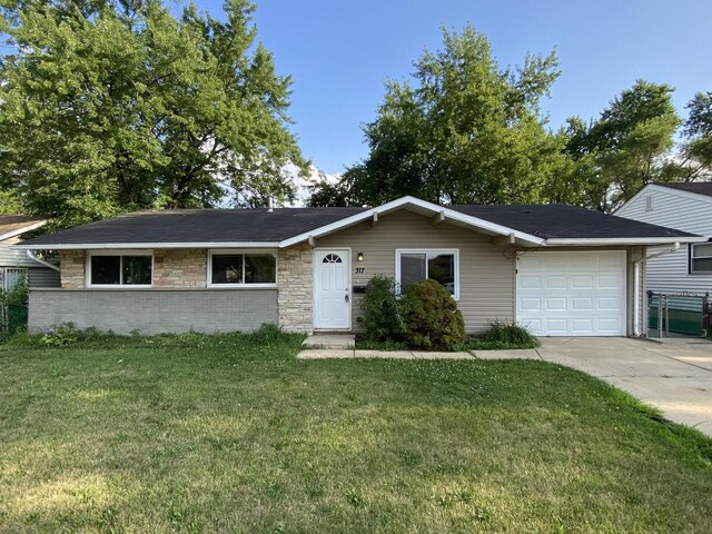317 E Schaumburg Rd, Streamwood, IL 60107 - photo 1