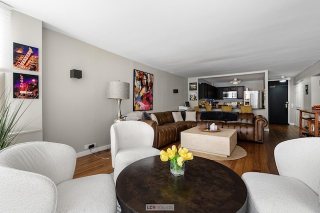 525 W Hawthorne Pl Unit 203, Chicago, IL 60657 - photo 3