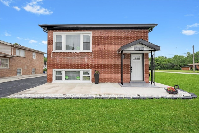 2308 W 157th St, Markham, IL 60428 - photo 1
