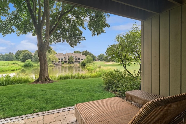 224 Bluff Ct, Lake Barrington, IL 60010 - photo 3
