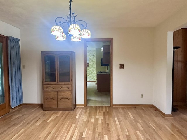 904 S Westlawn Ave, Champaign, IL 61821 - photo 6