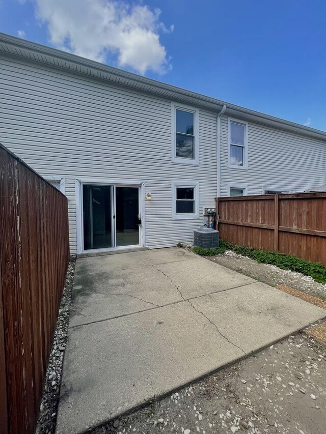 1766 Hassell Rd, Hoffman Estates, IL 60169 - photo 22