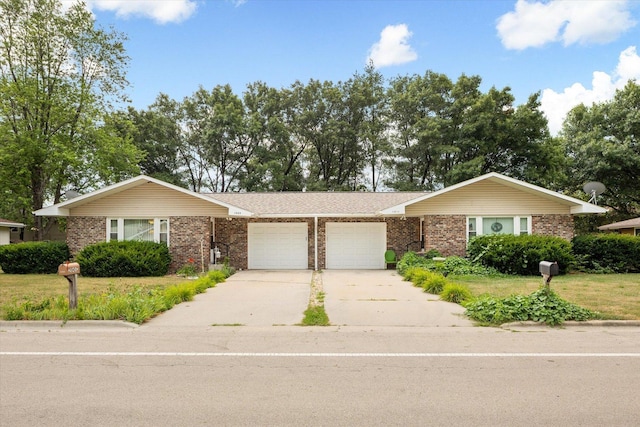 1009/1011 Dupont Ave, Morris, IL 60450 - photo 1
