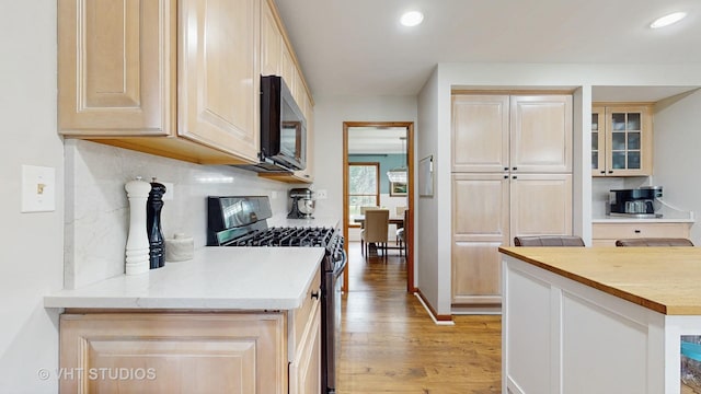 900 Holly Ct, Sleepy Hollow, IL 60118 - photo 11