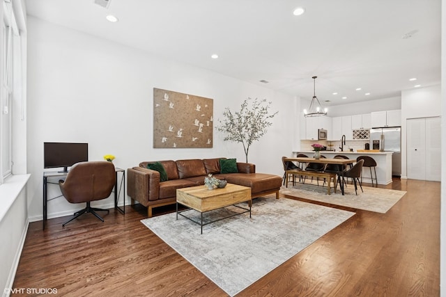 931 N Kingsbury St, Chicago, IL 60610 - photo 2
